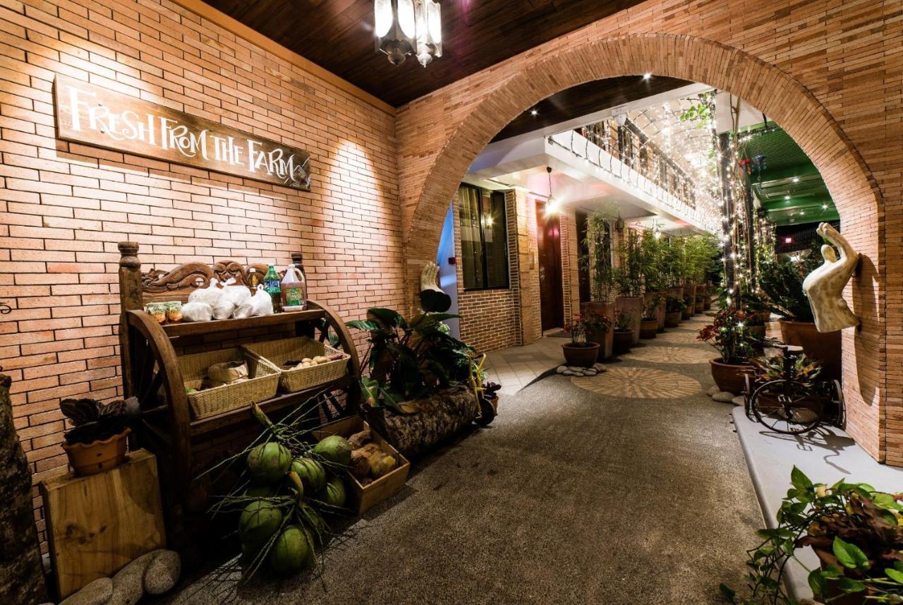 Hotel Gwandalan House Dipolog City Exterior foto
